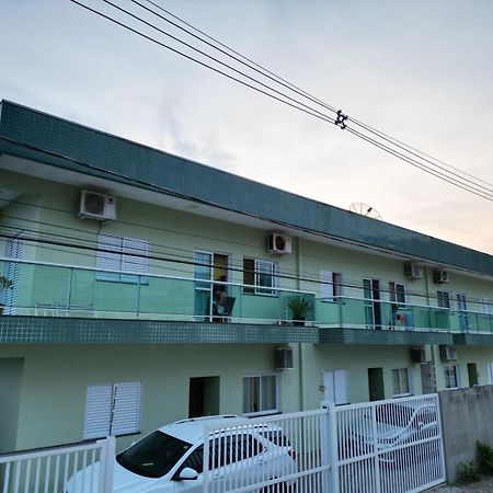 Js Aptos Ubatuba Exterior foto